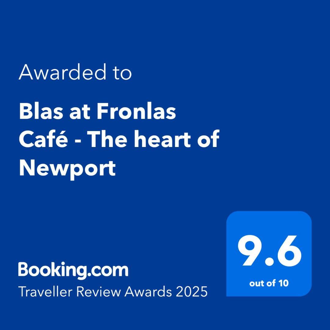 Blas At Fronlas Cafe - The Heart Of Newport Ньюпорт Екстер'єр фото